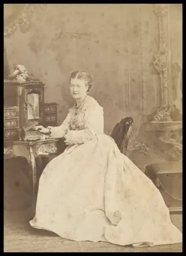 Guy Little Theatrical Photographs, by Frederick Richard Window