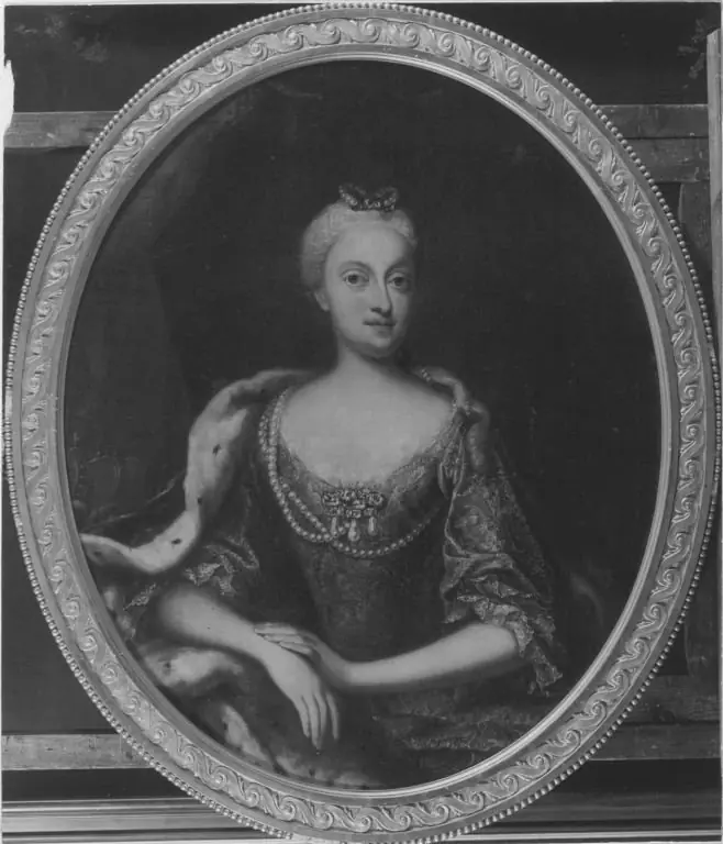 Kaiserin Maria Amalia, Gemahlin Kaiser Karls VII., by Georg Desmarées