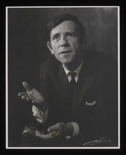 Untitled, by Godfrey Argent
