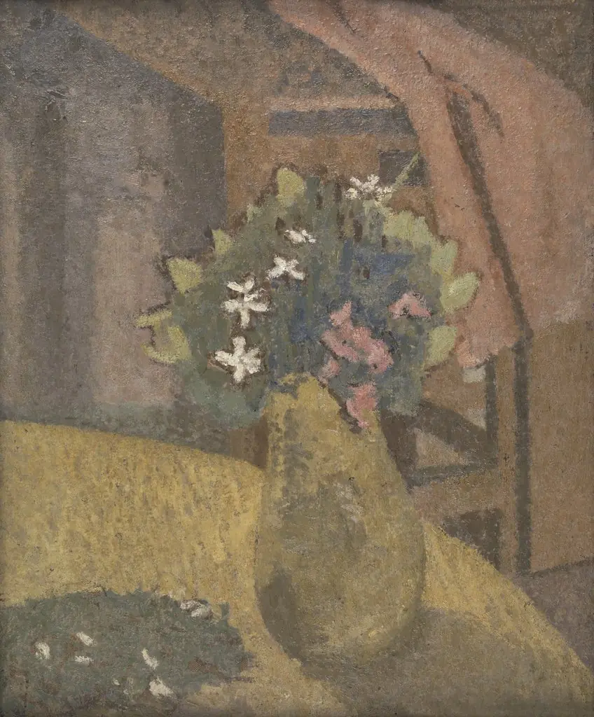 Vase of flowers