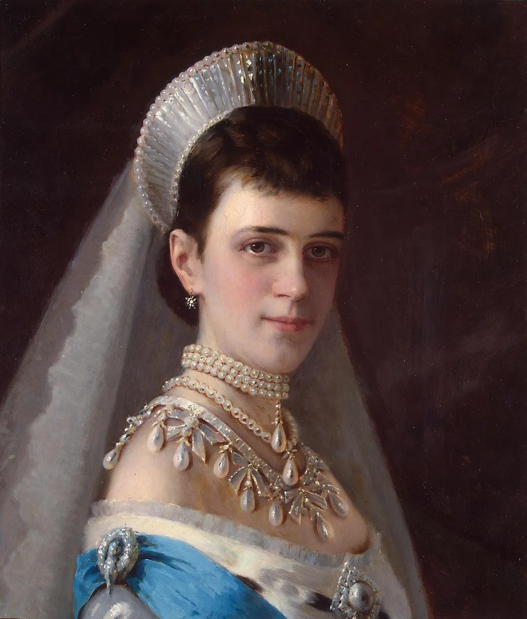 Portrait of Empress Maria Feodorovna, by Ivan Kramskoi, oil