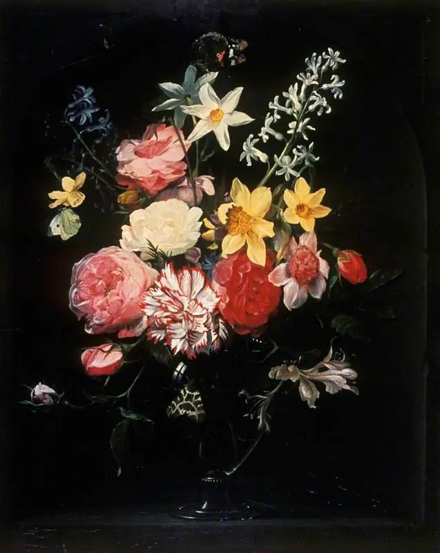 A vase of flowers