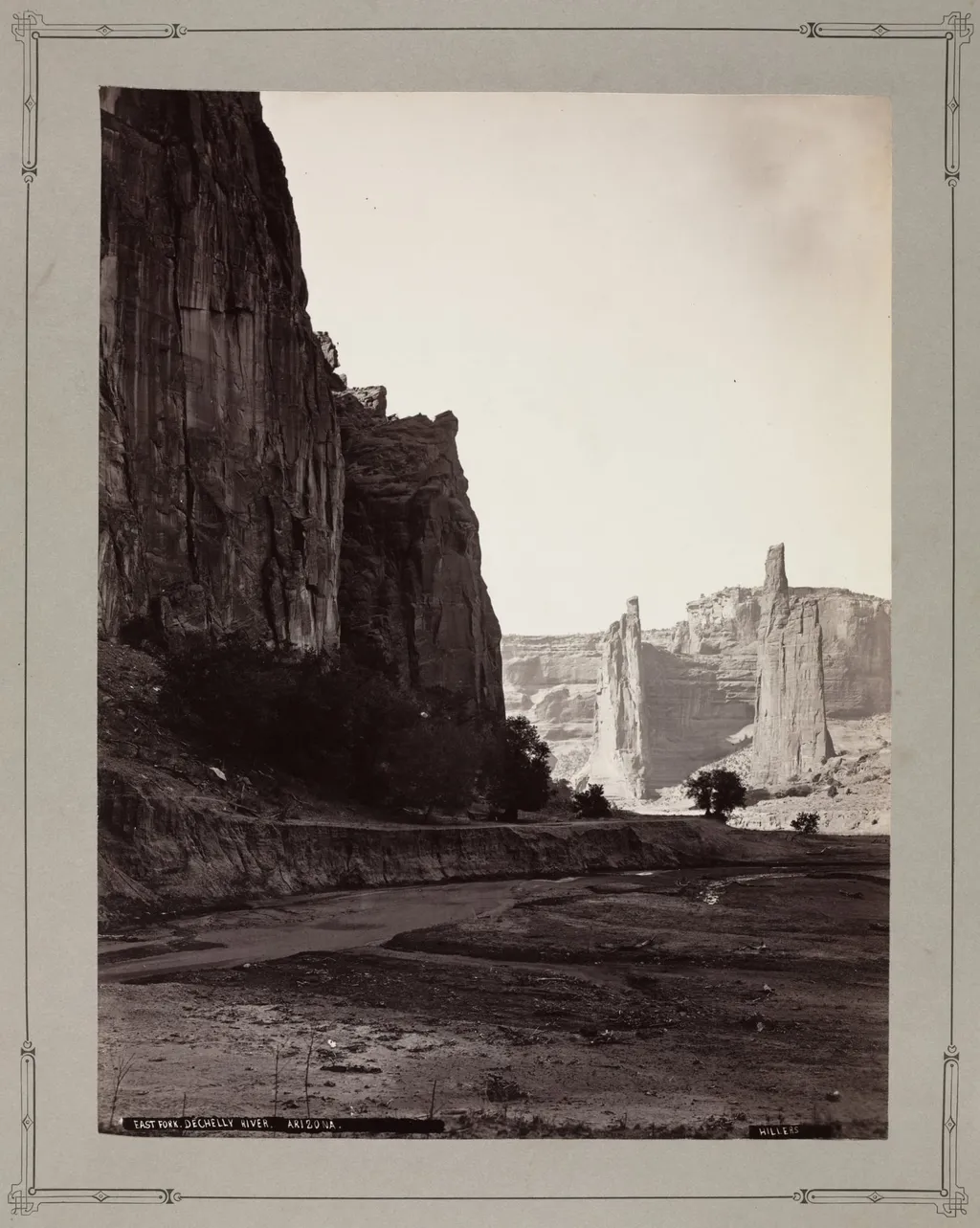 East Fork, de Chelly River, Arizona, by John K. Hillers, 1880