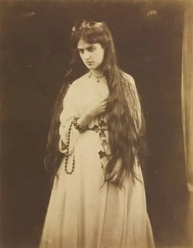 Mnemosyne (Marie Spartali, 1844-1927), by Julia Margaret Cameron
