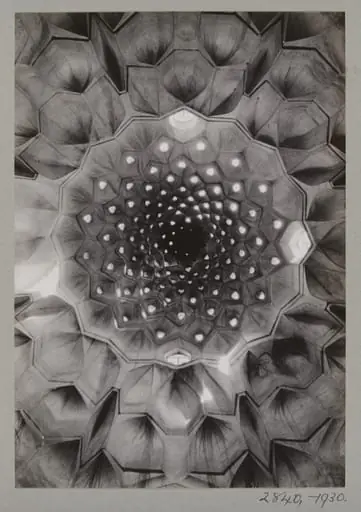 Interior view of dome of Mausoleum of Sitt Zubayda, by K.A.C. Creswell