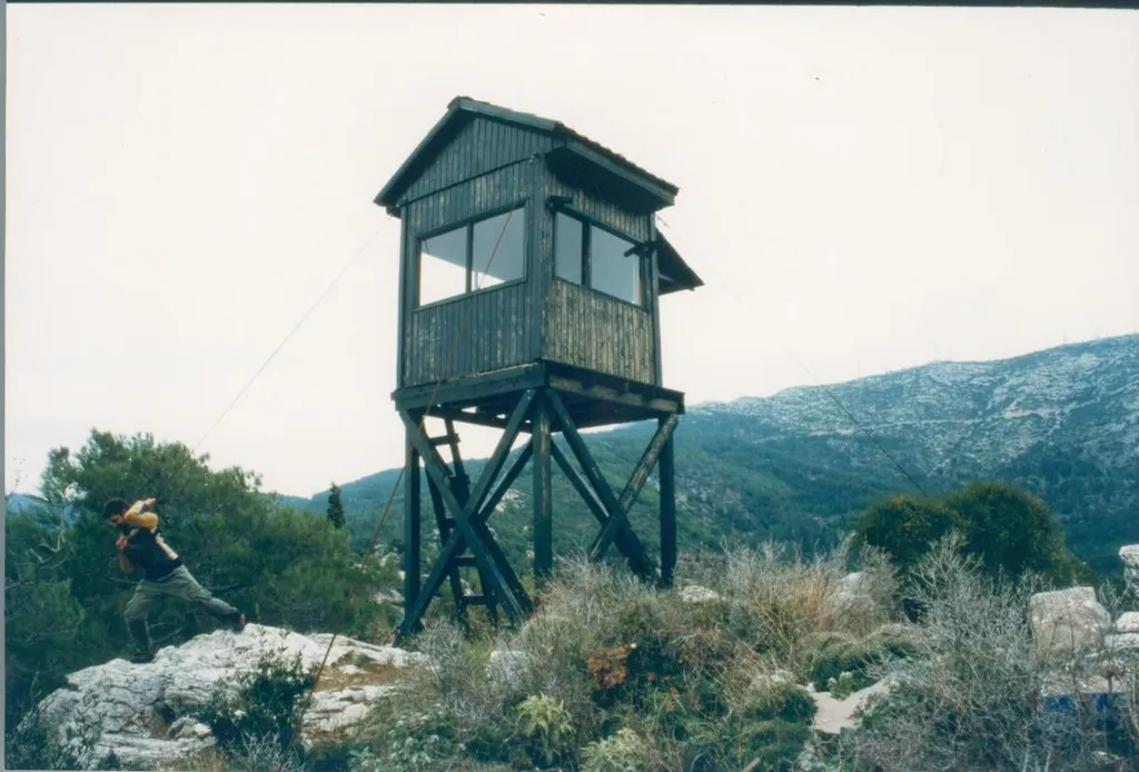 Άτιτλο, by Katerina Papazisi, 2002