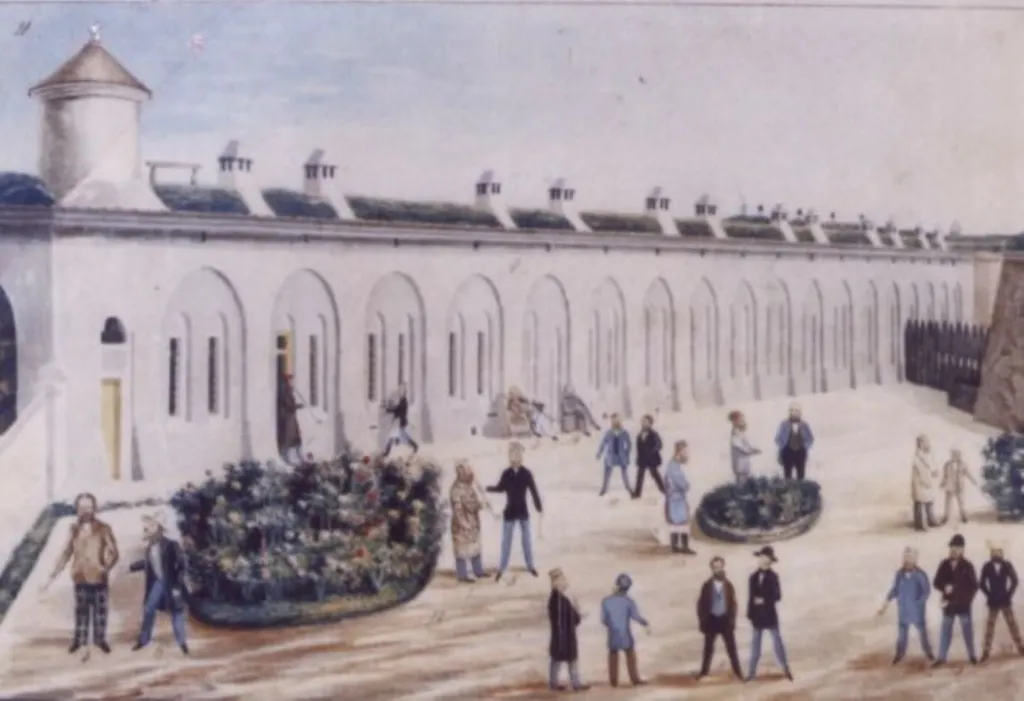 Deținuți pașoptiști în curtea cetății Aradului, by Koszkol Jenö, 1911