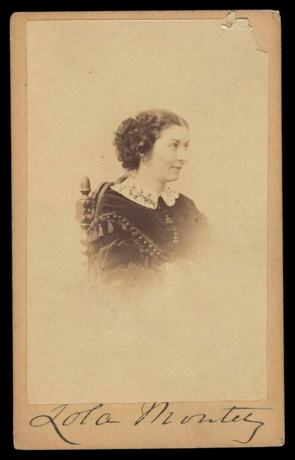 A portrait of 'Lola Montez', by London Stereoscopic and Photographic Company, photographic, 1864