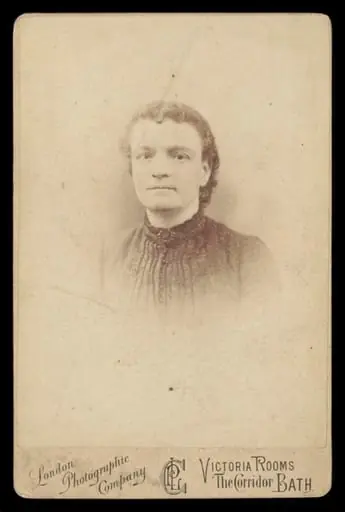Mother? Bewden, Grandmother? Bryce?, by London Stereoscopic and Photographic Company