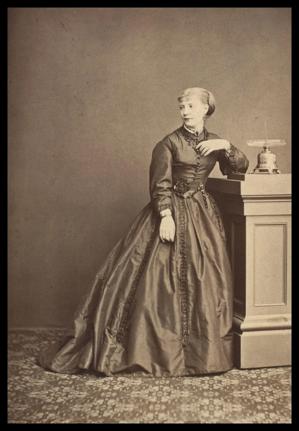 Guy Little Theatrical Photograph, by london stereoscopic co, photographic, 1850