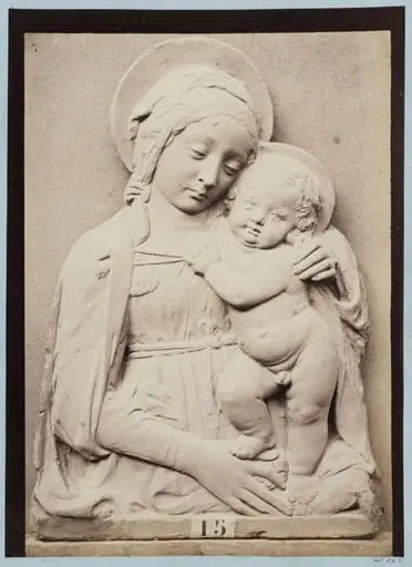 Bas-relief depicting the Virgin and Child by Donatello in red terra cotta, by Louise Laffon
