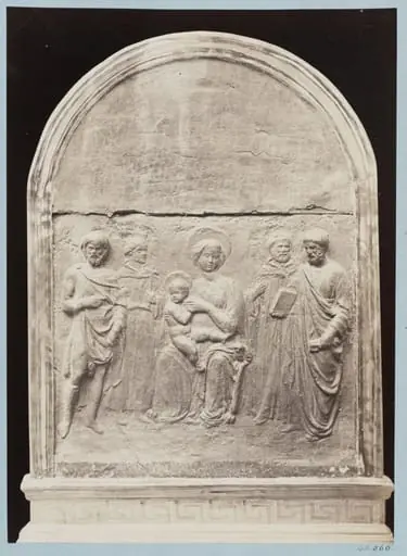 Bas-relief depicting the Virgin and Child in terra cotta, by Louise Laffon