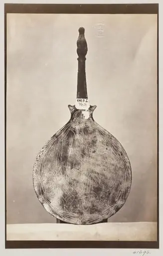Bronze mirror, by Louise Laffon
