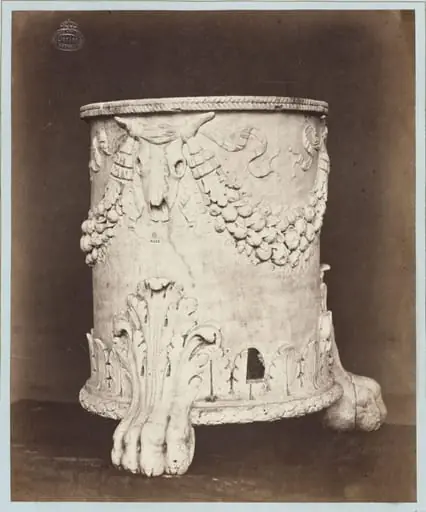 Marble socle ornamented in bas-relief, by Louise Laffon