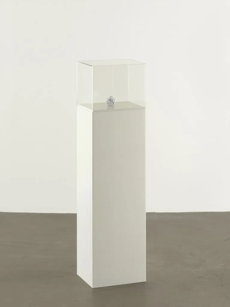 Untitled, by Martin Creed, glass, 2003