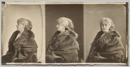Portrait of Ernestine Nadar, the artist's wife, wearing fur stole, by Nadar