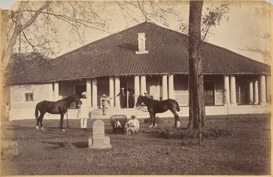 Captain Falkner's Bungalow, Neemuch (recto, top), by Raja Deen Dayal, 1884