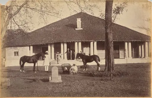 Captain Falkner's Bungalow, Neemuch (recto, top), by Raja Deen Dayal