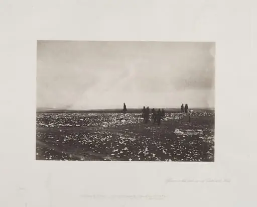 Officers on the Lookout at Cathcart's Hill, by Roger Fenton