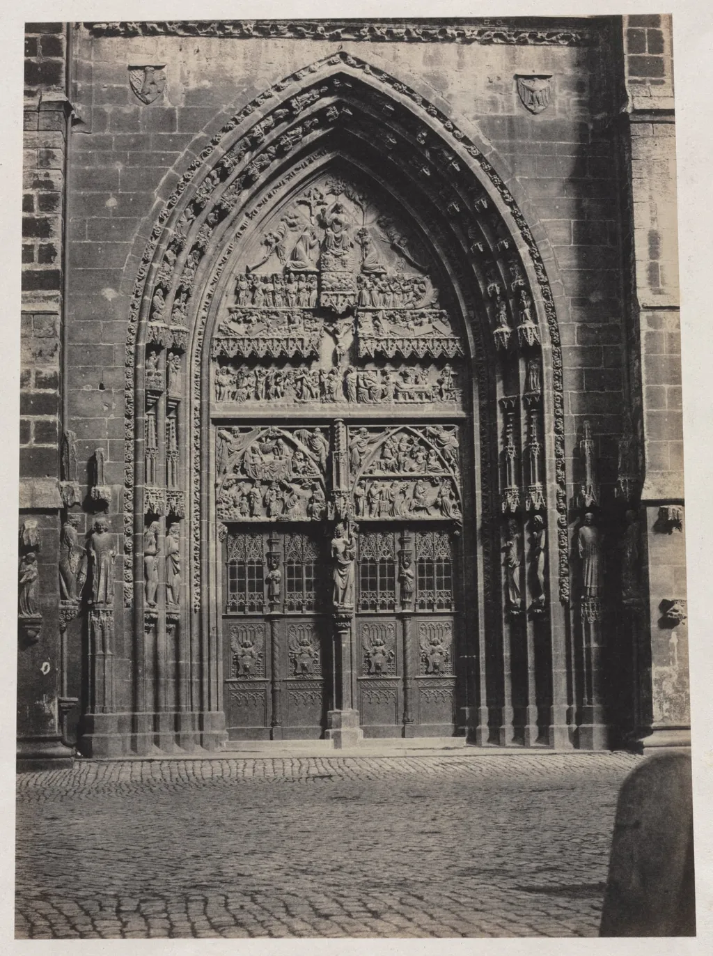Entrance, St. Lorenz Cathedral, Nuremberg, by Schrag, 1850