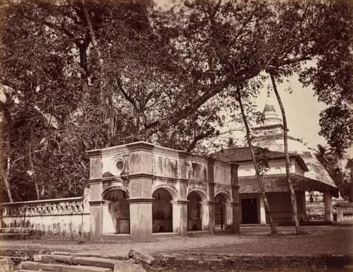 Buddhist Temple, Kalani, by Scowen & Co.