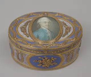 Snuffbox, by Charles Le Bastier