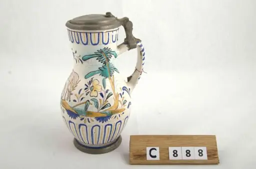 Cănceu cu capac de cositor, by Unknown