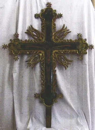 Cruce de tâmplă; Icoană pe lemn: Iisus Răstignit, by Unknown