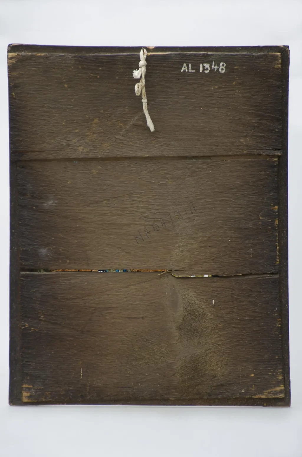 Icoană cu tema. Fecioara și pruncul Isus, ținut în mâna dreaptă; sus un chenar cu flori. Cromatică: fond albastru; culori: negru; alb; verde; galben., by Unknown, 1850
