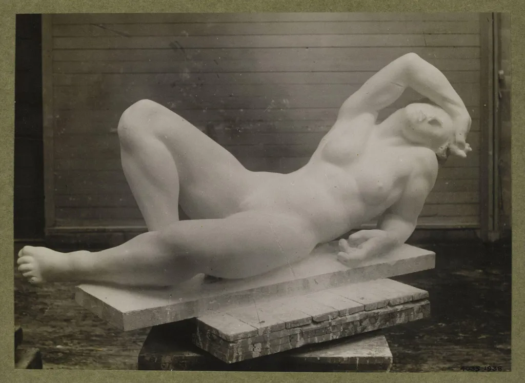Untitled, by Unknown, photographic, 1922