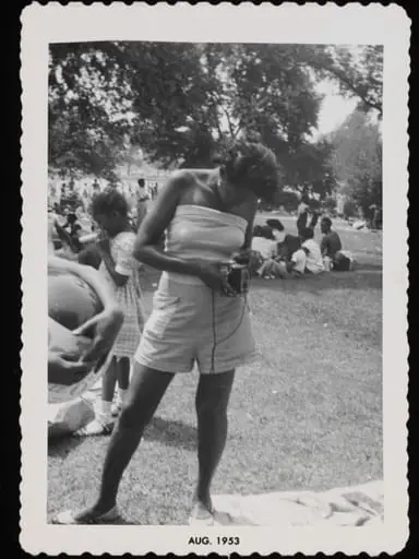 Vernacular photograph, by Unknown