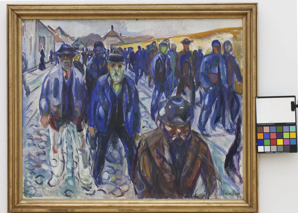 Workers on their Way Home, by Unknown, 1914