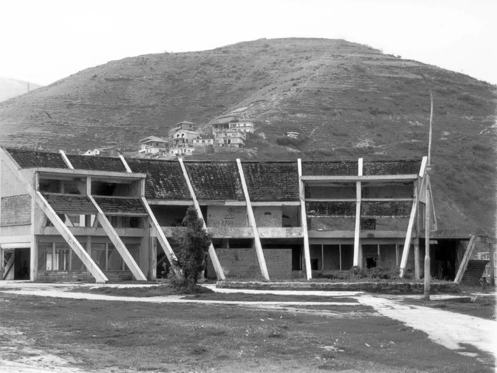 Άτιτλο, by ZARA CHRISTIAN, 2010